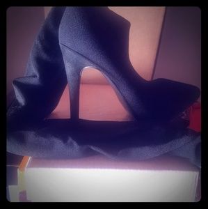 Cape Robbin Sock pointed heel boots